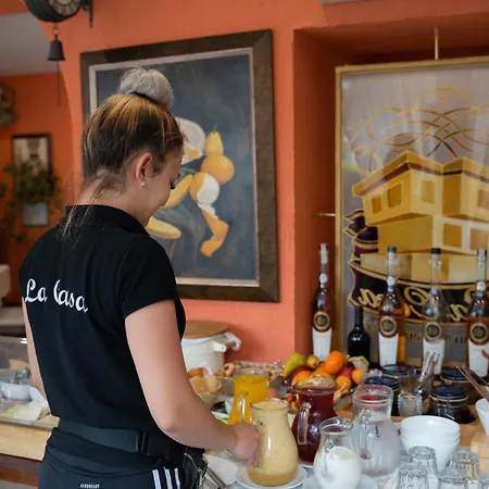 La Casa Vendégház 3*