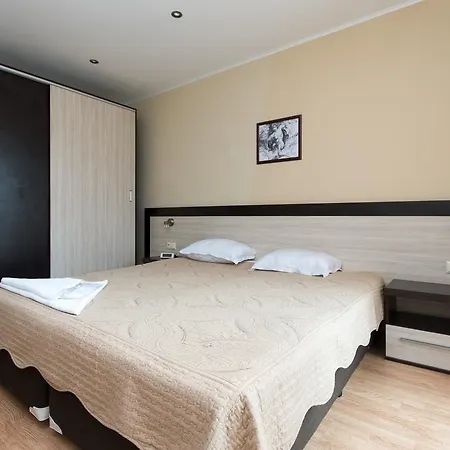 Guest house La Casa 3*