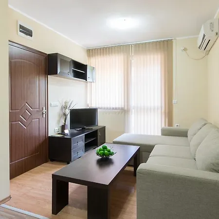 Guest house La Casa 3*