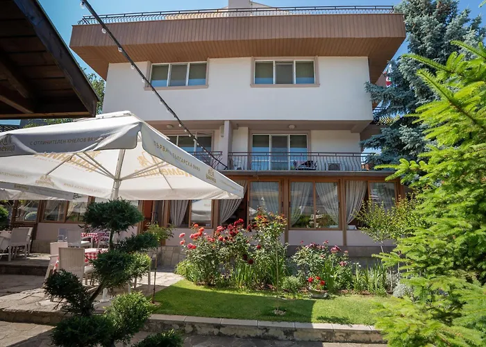 La Casa Πανσιόν