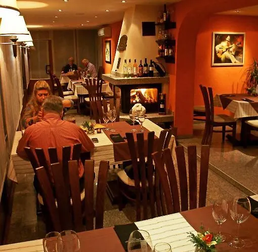 Πανσιόν La Casa Βάρνα